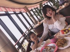 -汇泉王朝大饭店-旋转餐厅(南海路店)