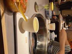 -吃城都·鱼蛙火锅(西玉龙街店)