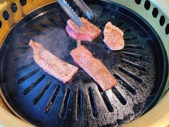 -炼火烤肉店
