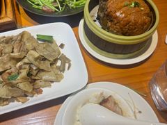 腊肉炒豆丝-莲餐厅·湖北菜·潜江小龙虾店(愚园路店)