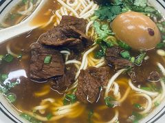 -小马牛肉面·牛骨熬制(南京博物院店)