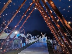 -三岔湖环球融创天堂洲际酒店水乐园