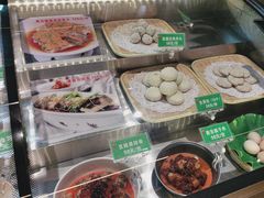 -状元人家·公园别墅衡东土菜(溪悦荟店)