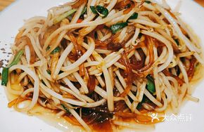 Bean Sprout and Tapioca Noodles