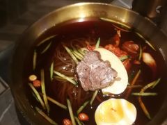 冰爽水果冷面-小米烤肉-泥炉炭烤(常营店)