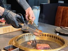 -铭牛烧肉·和牛海鲜自助(高新月牙湖店)