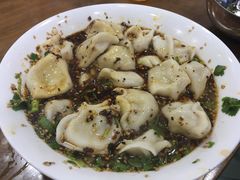 酸汤牛肉水饺-回坊马二饺子馆