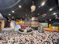 -MELAND CLUB亲子乐园·派对·餐厅(北京芳圆里ID MALL店)