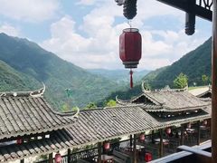 -紫鹊界梯田景区