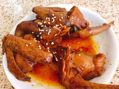 卤水乳鸽-煲煲掂风味煲仔饭餐厅(西区店)