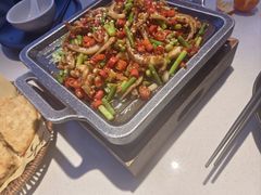 -湘鼎盛·大厨鲜炒湖南味(高新银泰店)