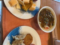 -亚龙湾希尔顿自助餐厅·海鲜·烧烤·沙滩BBQ·现场乐队