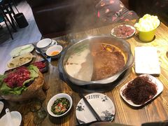 -刘少华贵州小黄牛·鲜牛肉火锅(总店)