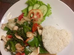 鱿鱼炒虾-Old House Restaurant