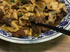 -壹阁胡羊焖饼(特色小吃街店)