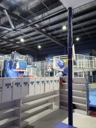 -哆啦爱梦儿童乐园(住邦城市广场店)