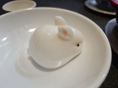 -蝴蝶里·粤菜·点心(滨江龙湖店)