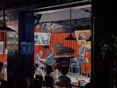 -东岸Cafe 爵士俱乐部