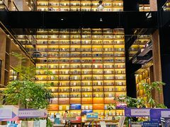 -半山书局(新世纪商城店)