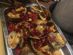 -喝丢一只鞋辣炒海鲜小烧烤(三八广场店)