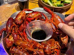 -老街烧烤大排档·地道湖北菜·龙虾馆(汉口火车站店)