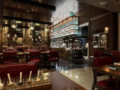 -恰餐厅及酒吧 CHAR Bar & Grill (北京丽都皇冠假日店)