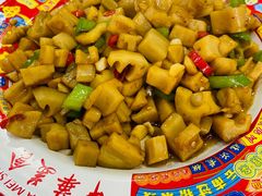 -江城燕子大排档(江汉路步行街店)