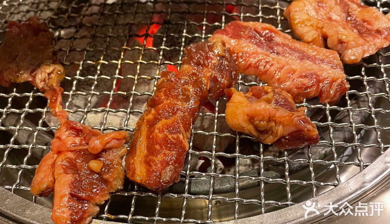 品店 韩都碳火烤肉店