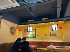 -晨皓祥人民公社铁锅炖菜(西华苑店)