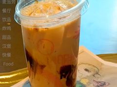 黑糖珍珠奶茶-麦当劳(中山公园龙之梦店)