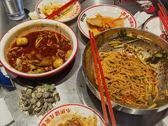-堂堂小伙夫·辽宁小吃大排档(京西大悦城店)