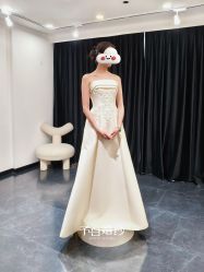 -予白婚纱礼服馆