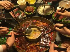 -疯狂的筷子老灶九宫格火锅