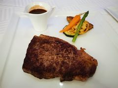 澳洲M6级肉眼牛扒-广州塔卢特斯法国旋转餐厅
