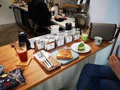 -怪 kafe.