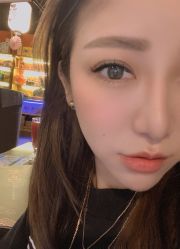 -睫乐园•睫公馆•美睫美甲沙龙