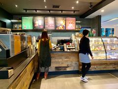 -星巴克(上海虹桥南丰城办公楼店)