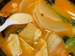 -小蛮椒麻辣烫·麻辣拌(青浦宝龙店)