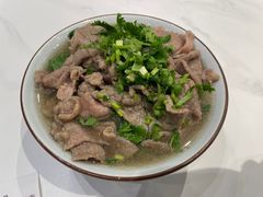 -犇逸·乐山跷脚牛肉·四川现炒(览海店)