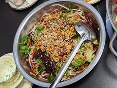 -周良天山牛杂城(天山路总店)