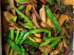 -去吃小龙虾·江湖菜·烧烤(南滨路店)