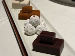 -四季民福烤鸭店(外滩外白渡桥店)