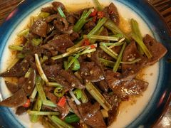 -靠山屯东北农家菜(八龙桥雅苑店)