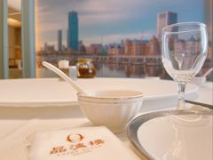 -品海楼·大连海胆锅贴馆(东港店)