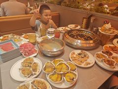 -黑金·寻焰自助百汇·烤肉·火锅(中街店)