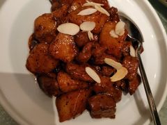 杏仁年糕牛肉-小厨娘淮扬菜(江宁弘阳店)