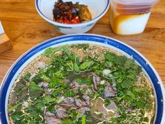 -云阿蛮生烫牛肉米线(景星店)