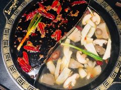 -纸盐河码头火锅(十八梯店)