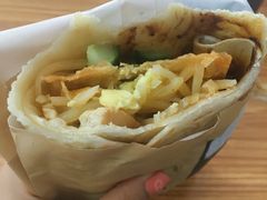 大饼卷万物卤肉-肯德基(殷巷苏果店)