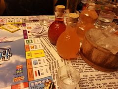 -树洞桌游宠咖小酒馆